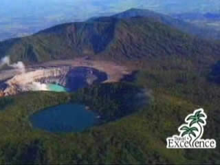  哥斯达黎加:  
 
 Volcanoes Costa Rica